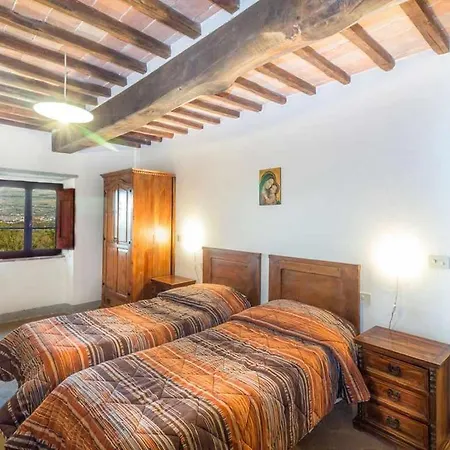 Hébergement de vacances Santarsa Con Piscina Privata *