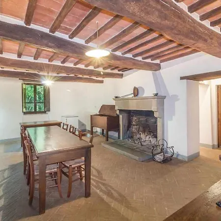 Hébergement de vacances Santarsa Con Piscina Privata *