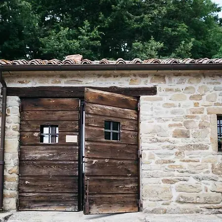 Hébergement de vacances Santarsa Con Piscina Privata