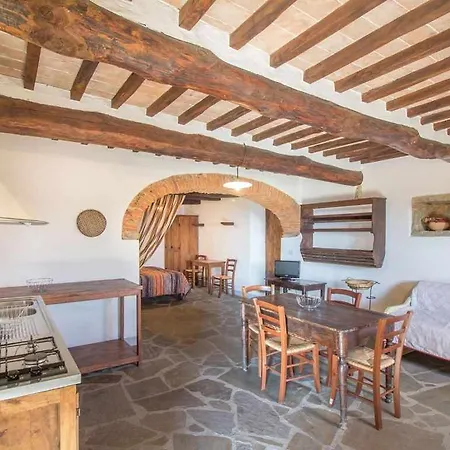 Santarsa Con Piscina Privata Hébergement de vacances *